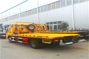 金山屯附近拖车救援搭电